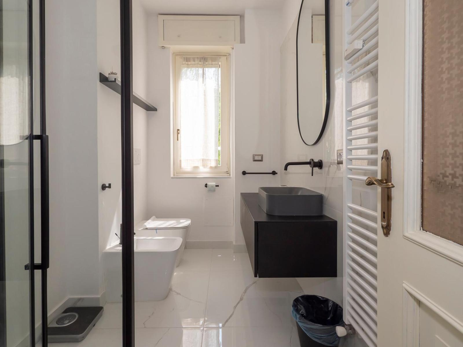 Big Apartment Close To Bocconi / Humanitas / Ieo Milano Eksteriør bilde